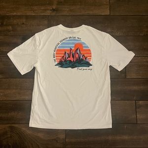 SHEIN Men Slogan Graphic Tee Size Medium